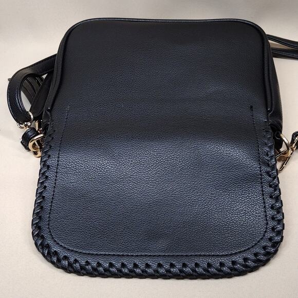 NWOT Elegant Faux Leather Fringe Casual Cute Black Crossbody Bag Purse - Picture 3 of 12